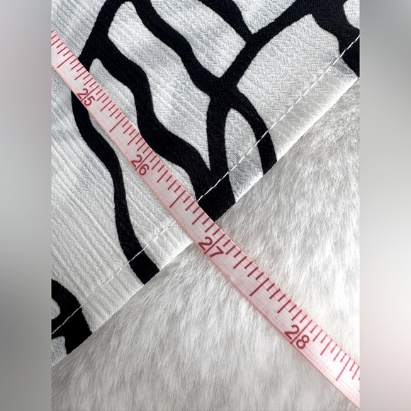 NWT Nine West Ruffle Sleeveless Blouse, Size XXL - Picture 11 of 13